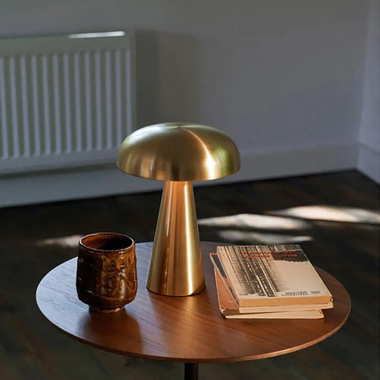 Metallicum Lamp